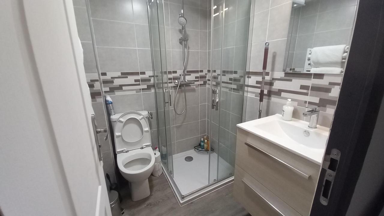 Saint-flour appartement au cœur de la ville Extérieur photo